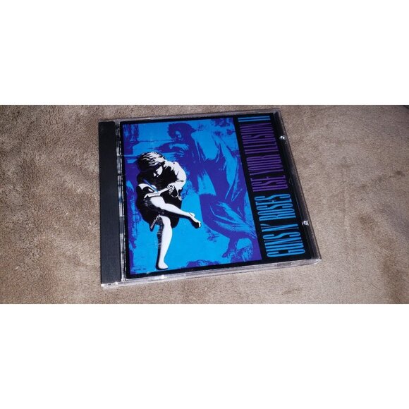 GUNS N ROSES cd USE YOUR ILLUSION II - Picture 4 of 5